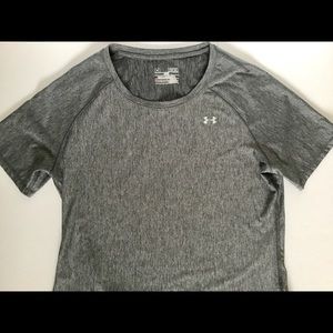 Under Armour ladies medium sport run yoga shirt